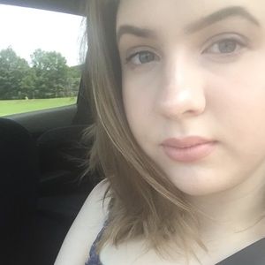 Meet your Posher, Sierra